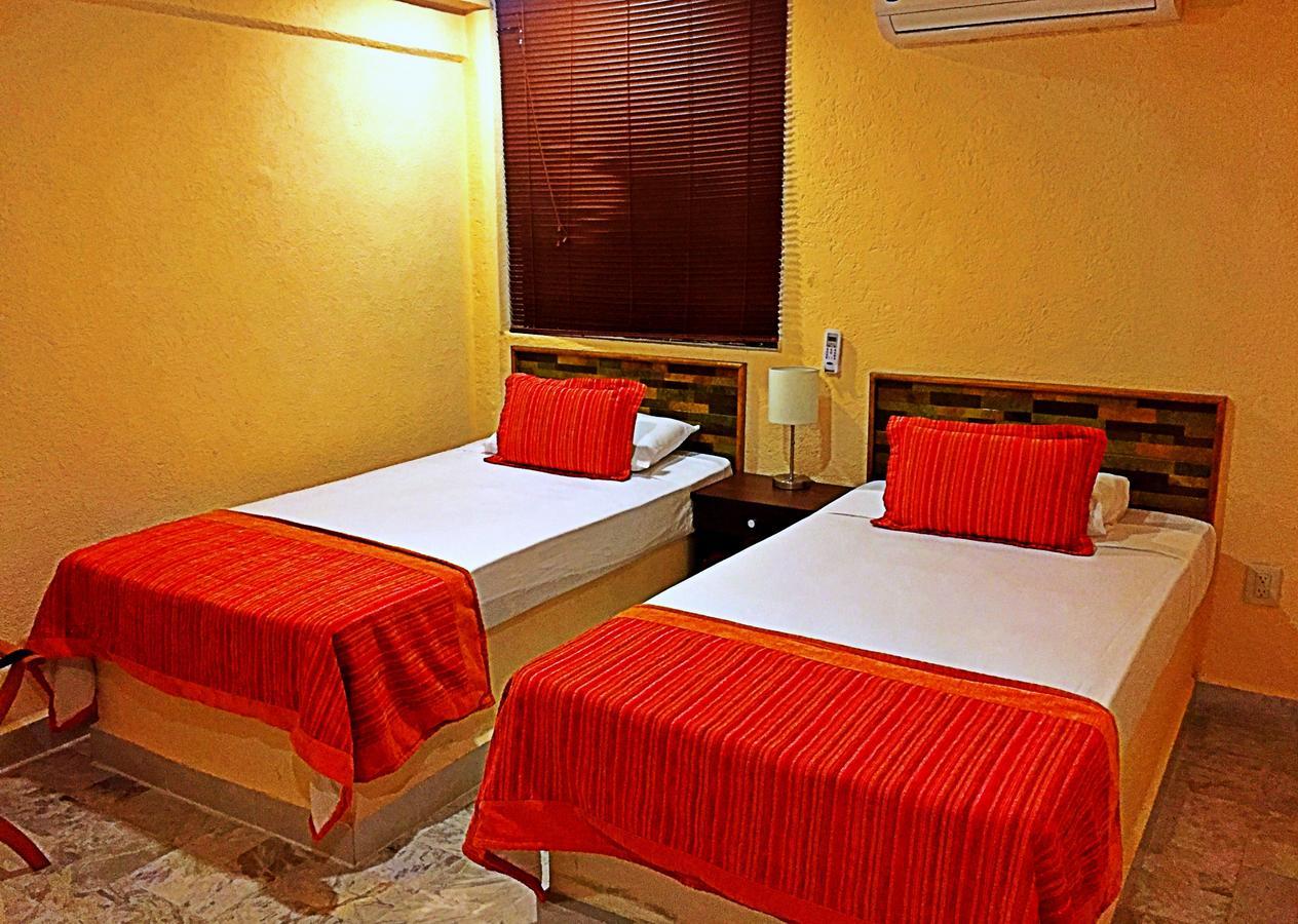 Hotel Versalles Suites Канкун Экстерьер фото